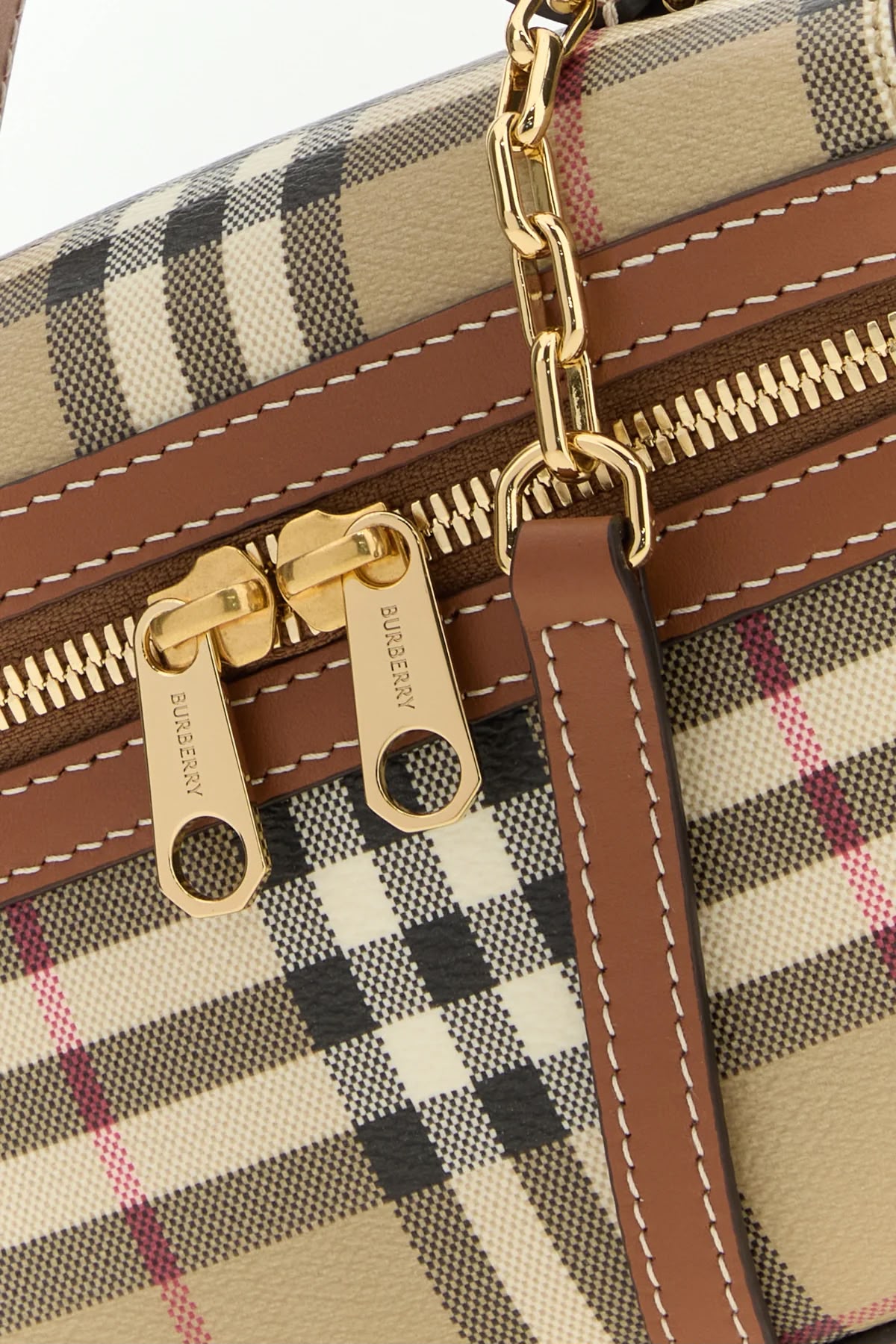 Burberry - Image 3