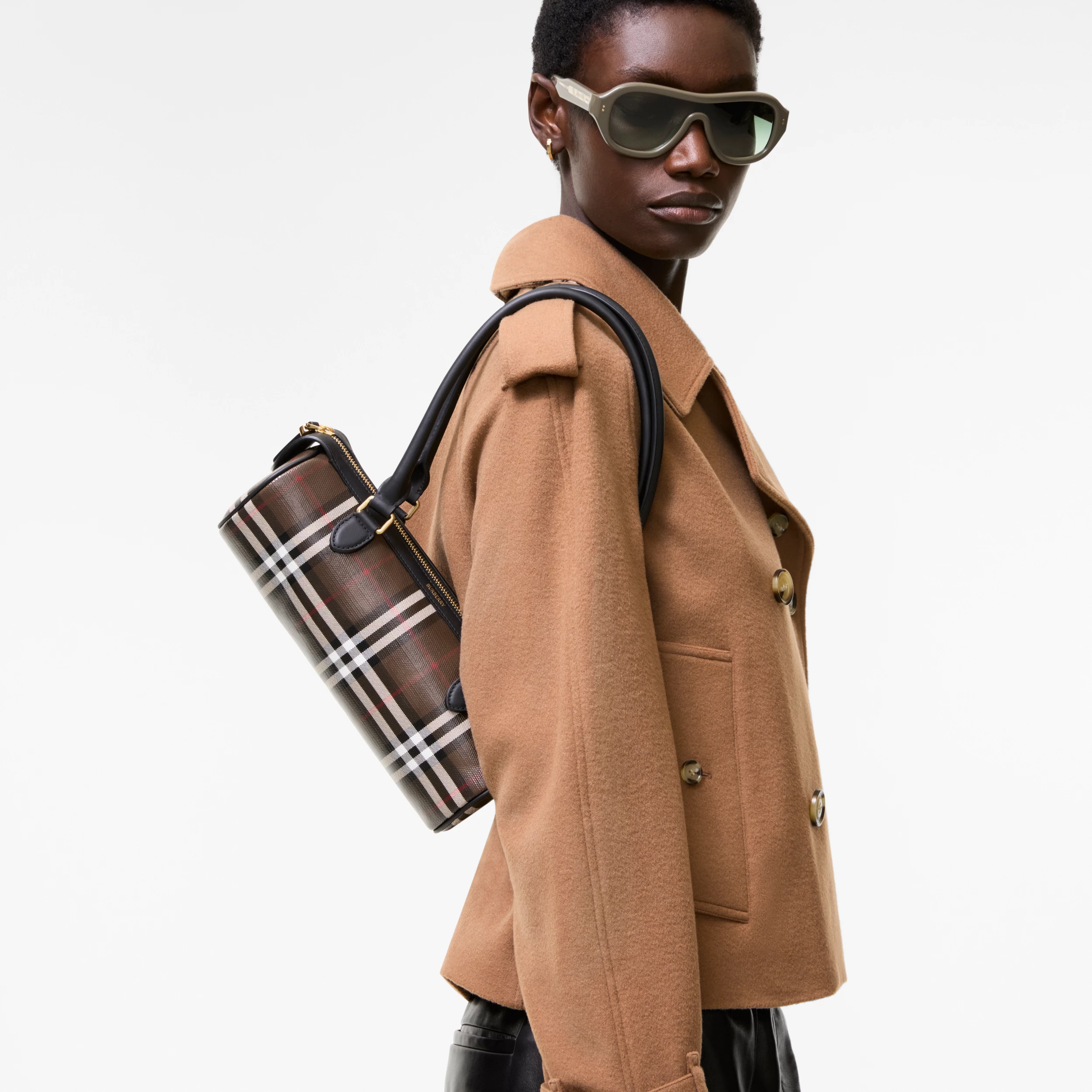 Burberry - Image 2